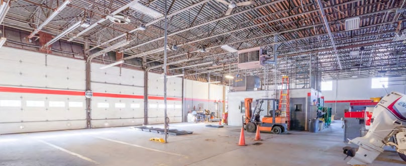 199 Massachusetts Ave, Lunenburg, MA for sale - Interior Photo - Image 3 of 11