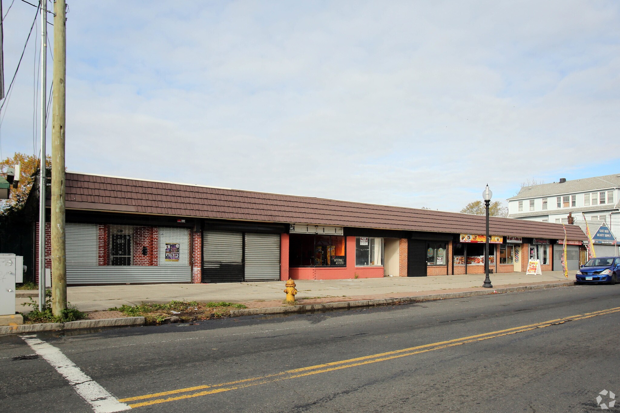 2085-2109 E Main St, Bridgeport, CT for sale Primary Photo- Image 1 of 1