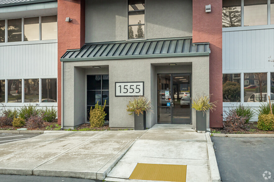 1540 River Park Dr, Sacramento, CA for lease - Building Photo - Image 3 of 12