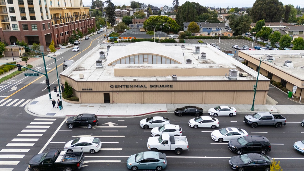 22225 Foothill Blvd, Hayward, CA for sale - Building Photo - Image 3 of 12