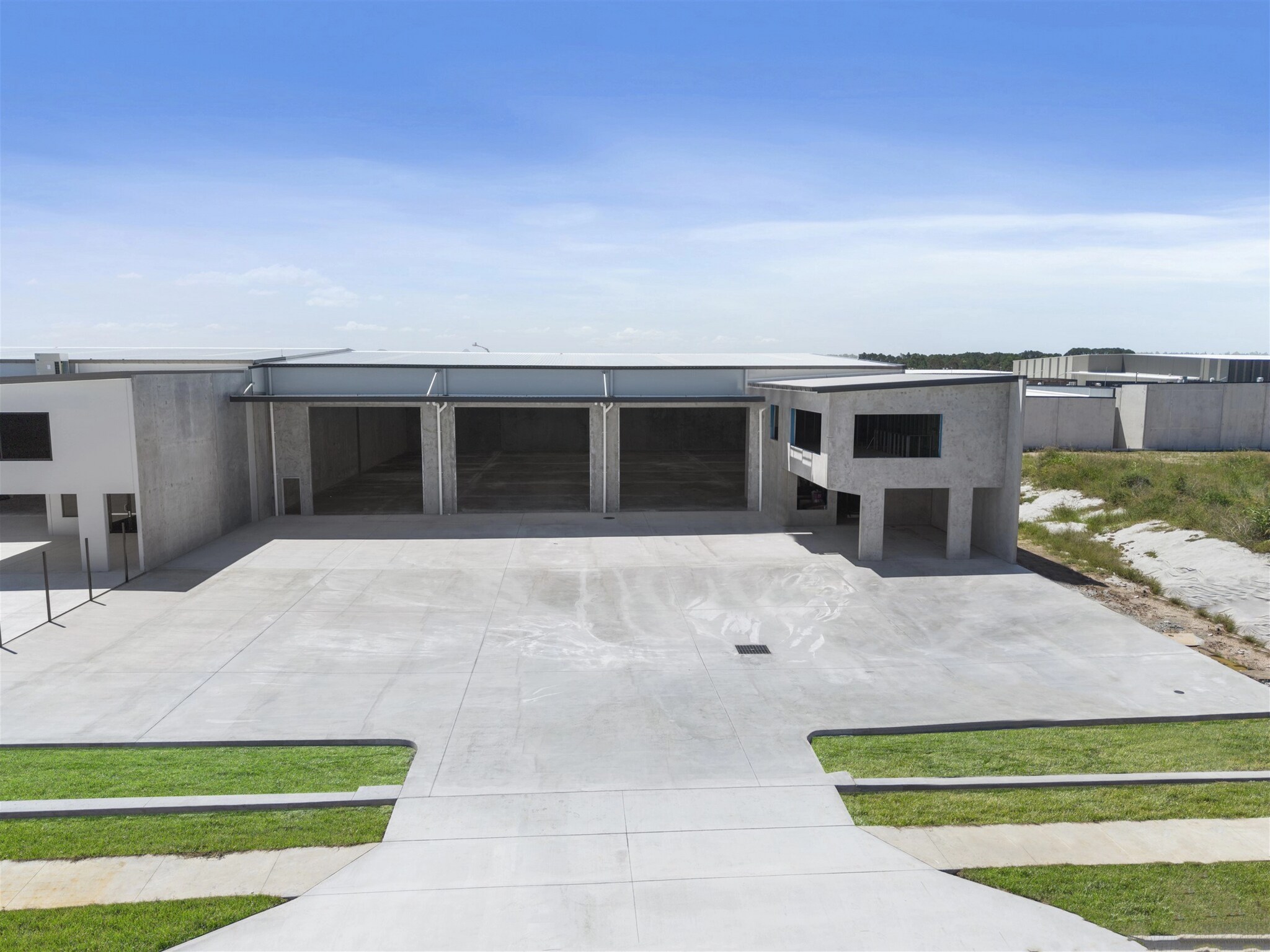 17 Barr Rd, Caboolture for lease Building Photo- Image 1 of 5
