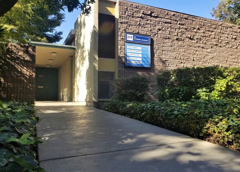 319 Harvard Ave, Claremont, CA for sale - Building Photo - Image 1 of 1