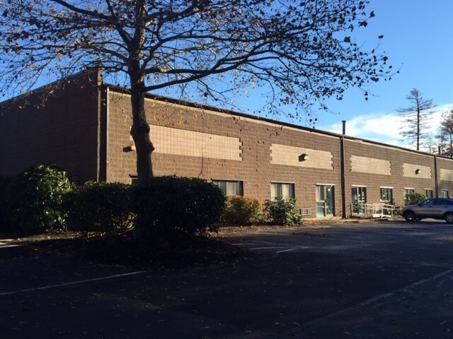 104 Longwater Dr, Norwell, MA for lease Primary Photo- Image 1 of 6