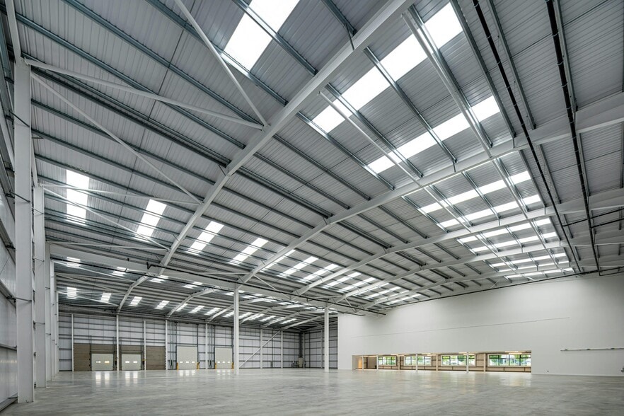 Trafford Park Rd, Manchester for lease - Building Photo - Image 2 of 7