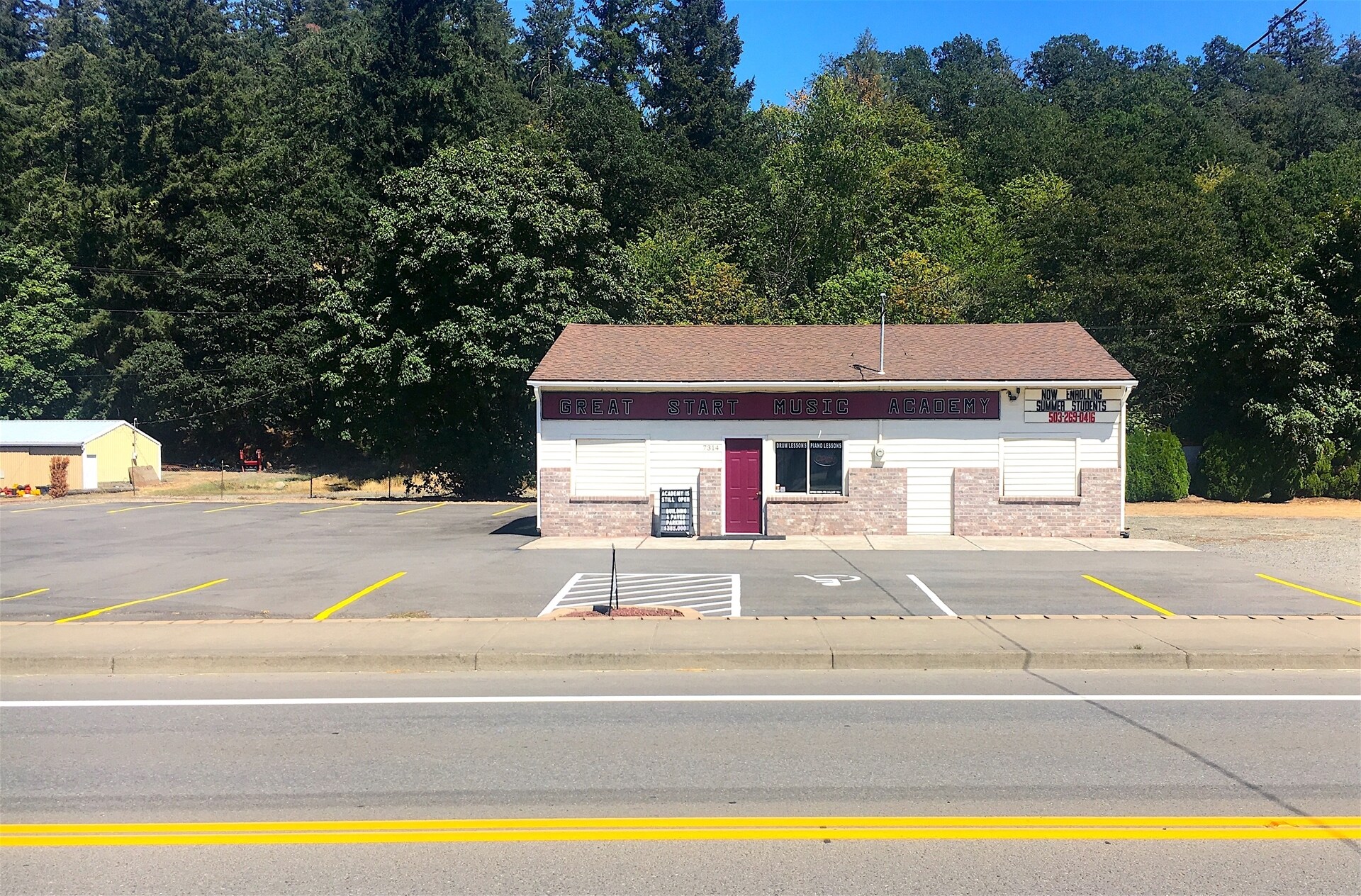 7314 3rd St SE, Turner, OR for sale Primary Photo- Image 1 of 1