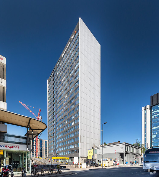 Portland St, Manchester for lease - Building Photo - Image 2 of 4