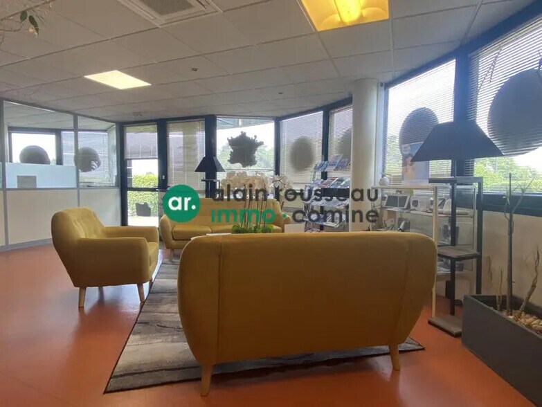 Office in Angers for sale - Interior Photo - Image 3 of 7