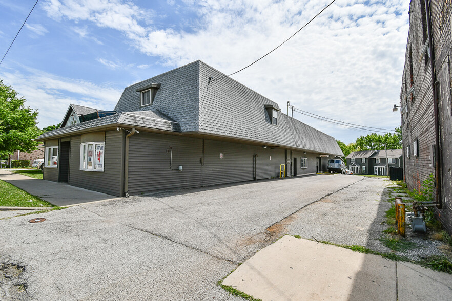 203 S 18th St, Lafayette, IN for sale - Building Photo - Image 3 of 12