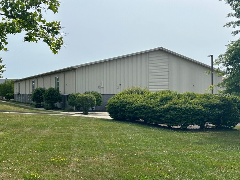 3 Morgan Rd, Burgettstown, PA for lease - Building Photo - Image 3 of 6