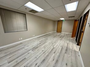 3665 Ruffin Rd, San Diego, CA for lease Interior Photo- Image 2 of 13