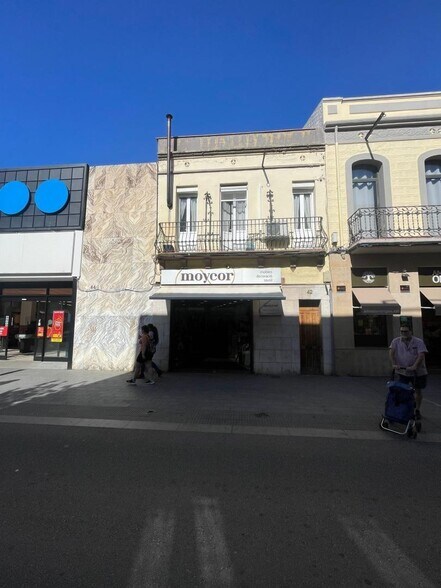 Retail in Santa Coloma de Gramenet, Barcelona for sale - Building Photo - Image 2 of 32