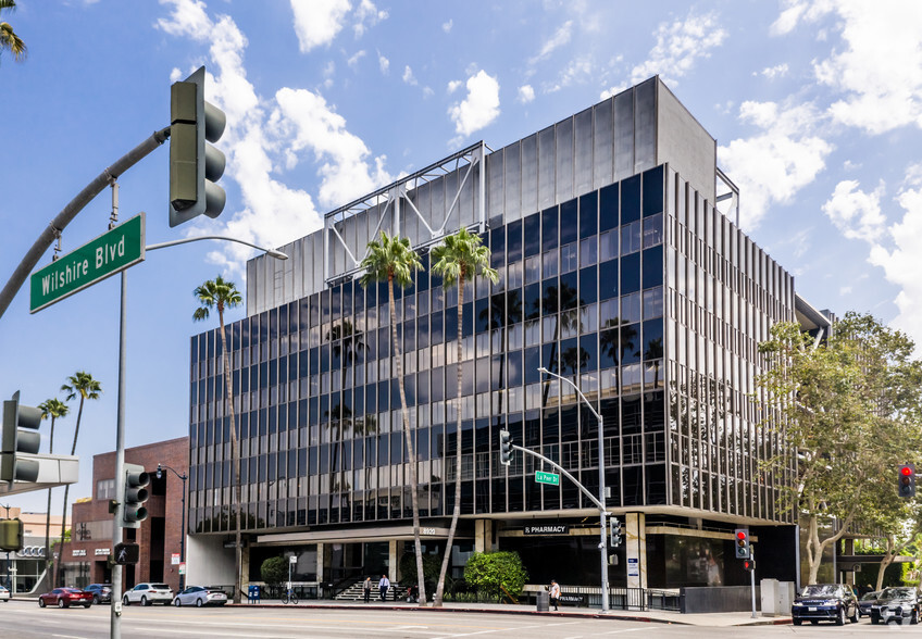 8920 Wilshire Blvd, Beverly Hills, CA for lease - Building Photo - Image 2 of 8