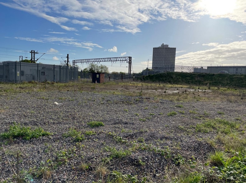 Pendolino Way, London for lease - Primary Photo - Image 1 of 1