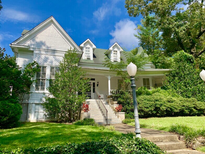 325 2nd Ave NW, Fayette, AL for sale - Primary Photo - Image 1 of 1