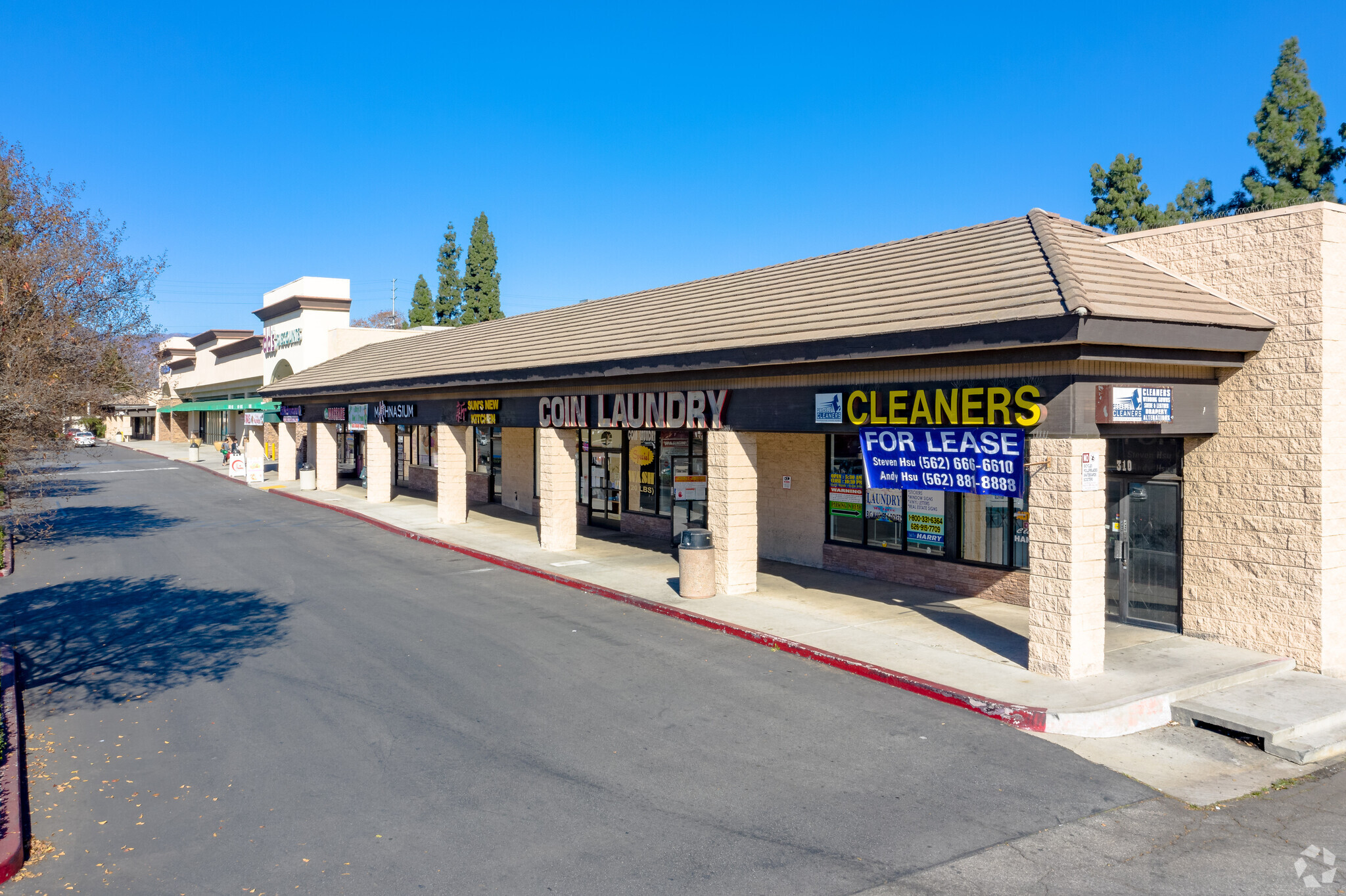 100-420 N Azusa Ave, Covina, CA for lease Building Photo- Image 1 of 10