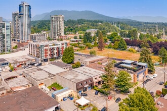 1448 Crown St, North Vancouver District, BC - AERIAL map view