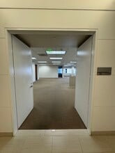 4 Hutton Centre Dr, Santa Ana, CA for lease Building Photo- Image 1 of 13