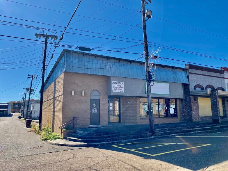 600 W Fox Ave, Eupora, MS for sale - Building Photo - Image 1 of 1