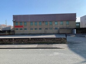 Millfield Ln, York for lease Building Photo- Image 1 of 1