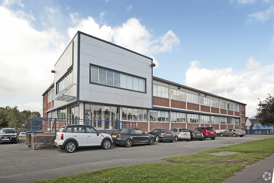 Ledson Rd, Manchester for sale - Primary Photo - Image 1 of 1