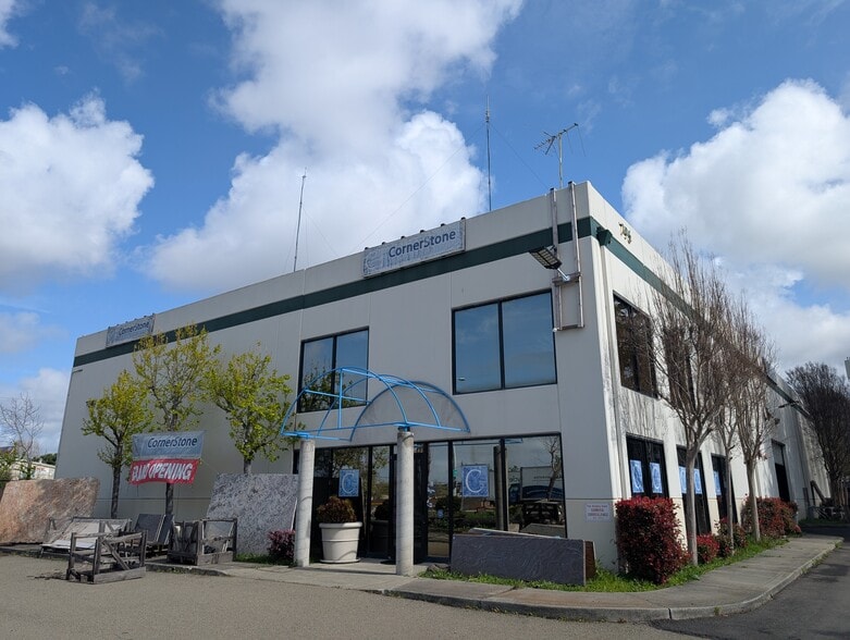 795 Sandoval Way, Hayward, CA for lease - Building Photo - Image 2 of 19