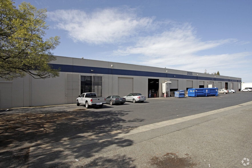 2655 Land Ave, Sacramento, CA for lease - Building Photo - Image 3 of 18