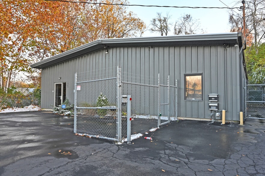 1245 Tennessee Ave, Cincinnati, OH for sale - Building Photo - Image 3 of 19