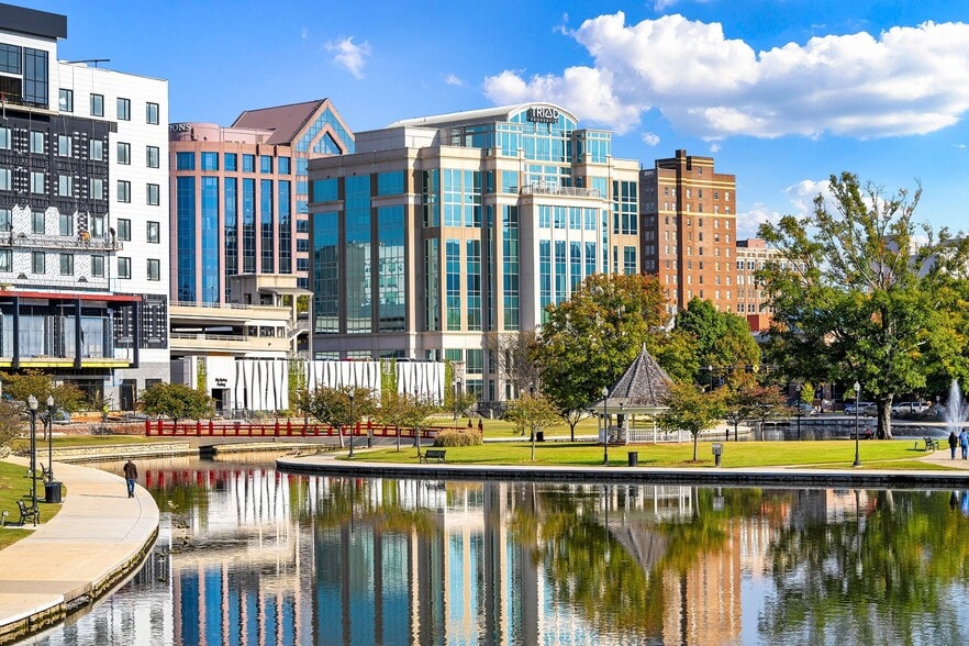 100 Church St SW, Huntsville, AL for lease - Building Photo - Image 3 of 24