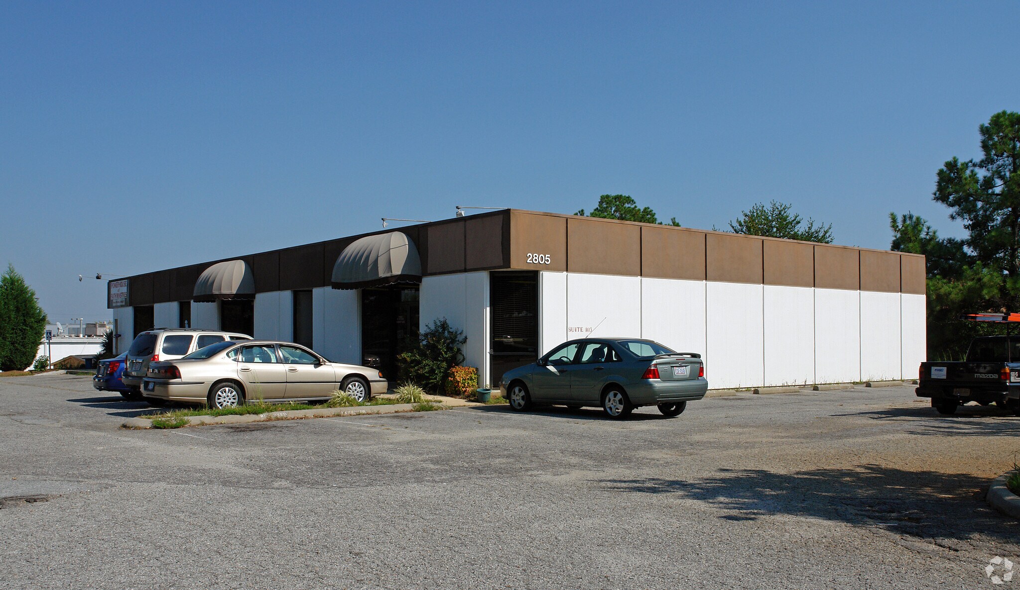 2805 Earlham Pl, High Point, NC for lease Primary Photo- Image 1 of 10
