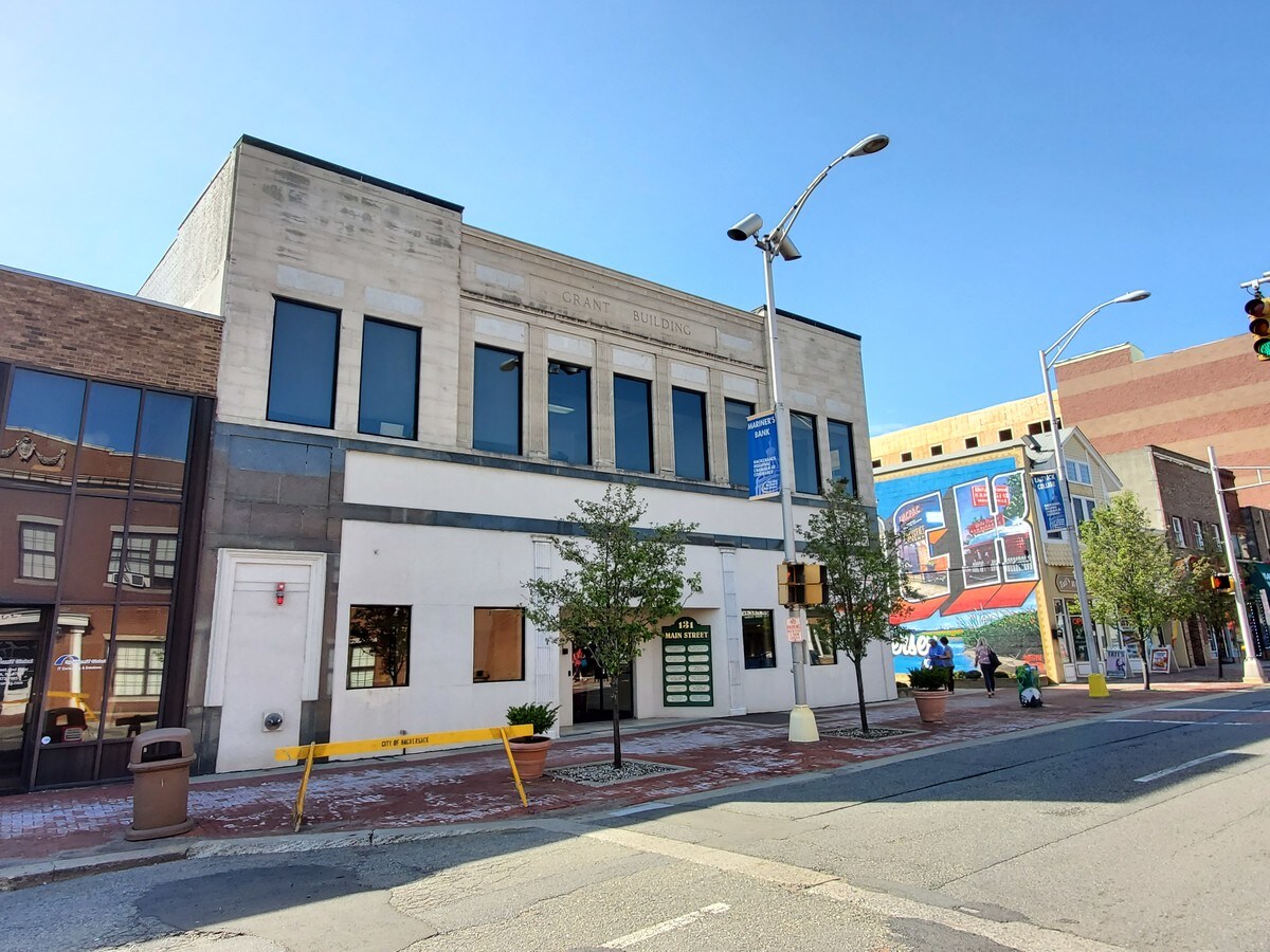 131 Main St, Hackensack, NJ 07601