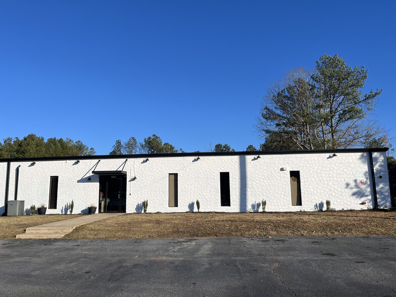 5967 Highway 221, Roebuck, SC for lease - Building Photo - Image 2 of 5