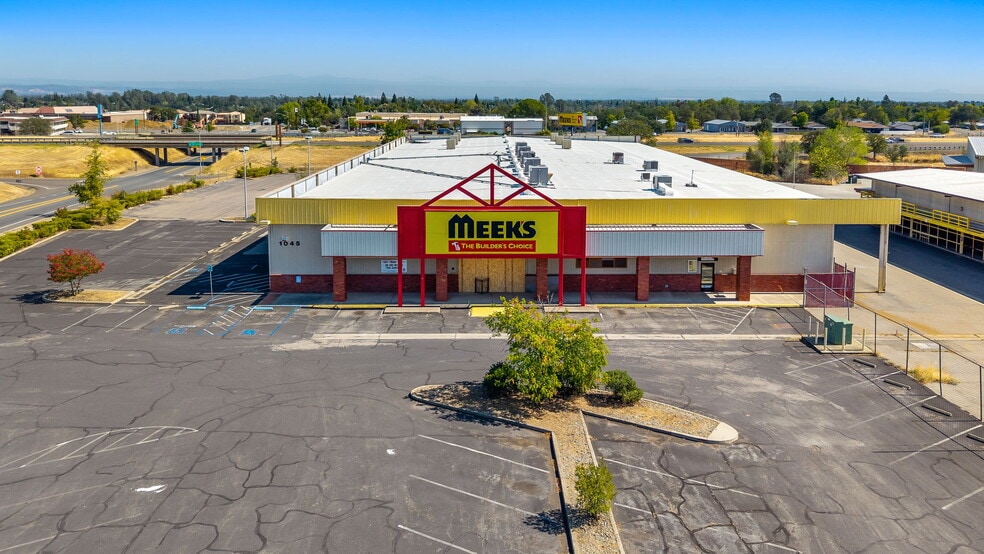 1045 Twin View Blvd portfolio of 2 properties for sale on LoopNet.com - Building Photo - Image 2 of 20