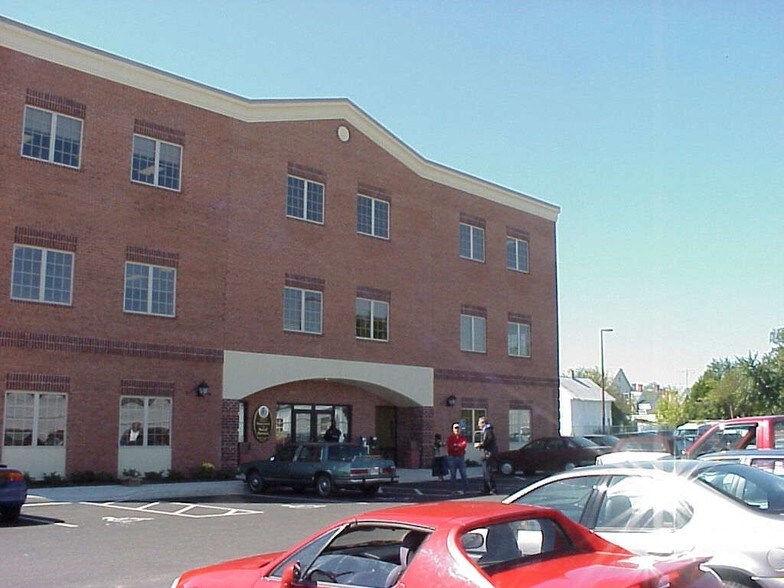 607-627 Race St, Cambridge, MD for sale - Primary Photo - Image 1 of 1