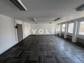 1 Voie Felix Eboue, Créteil for sale Interior Photo- Image 1 of 13