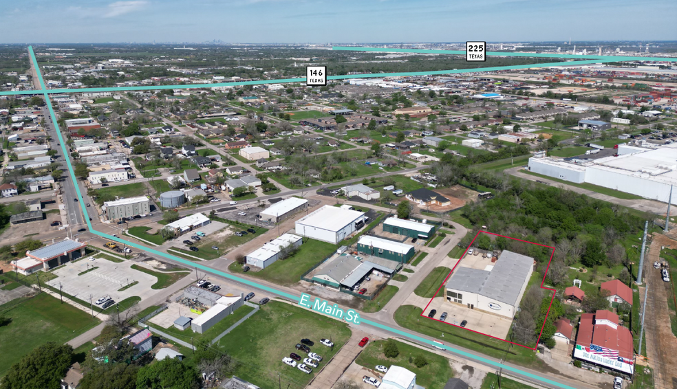 301 E Main St, La Porte, TX for sale - Aerial - Image 2 of 7