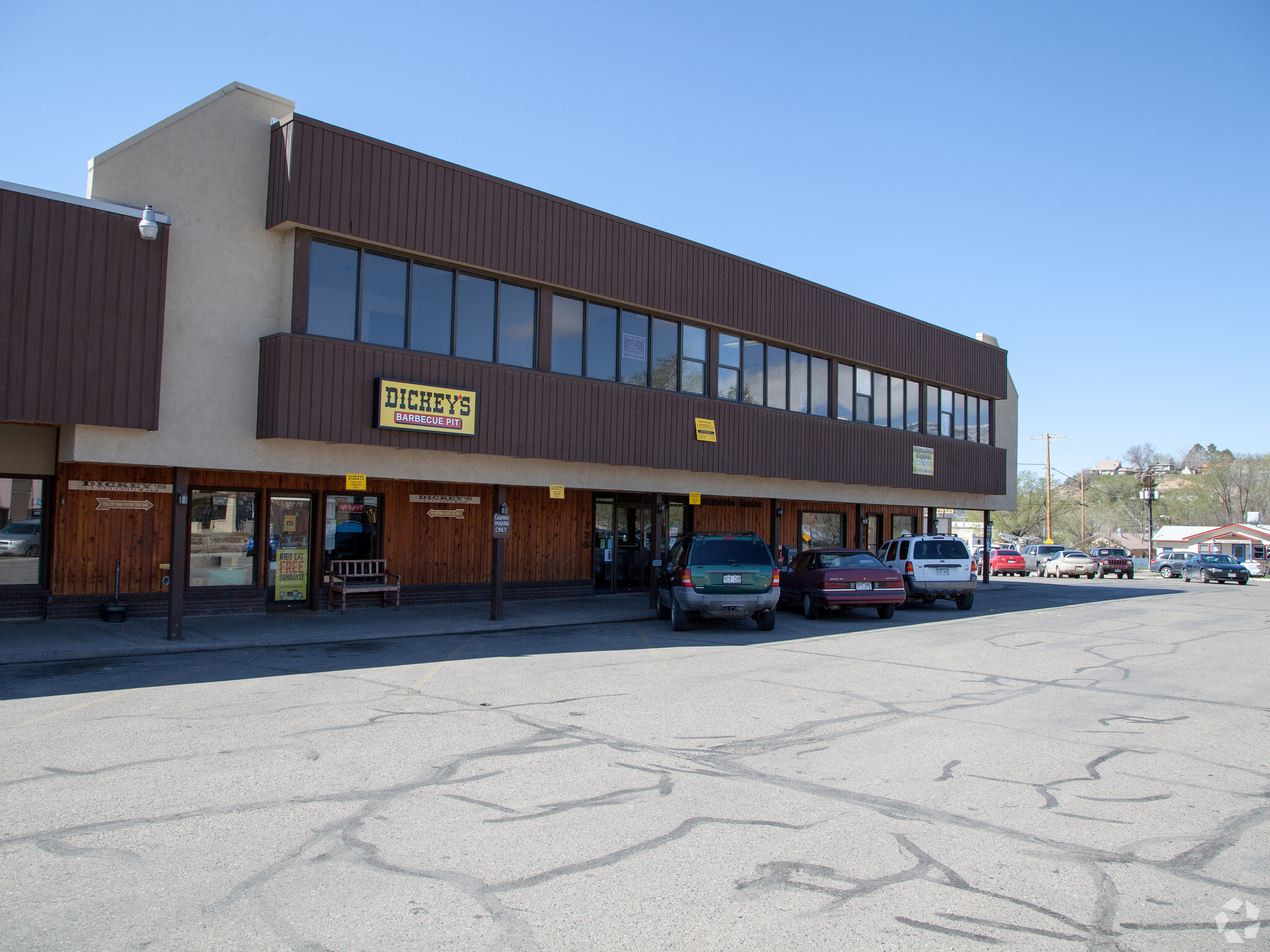 125 W 4th St, Rifle, CO for sale Primary Photo- Image 1 of 1