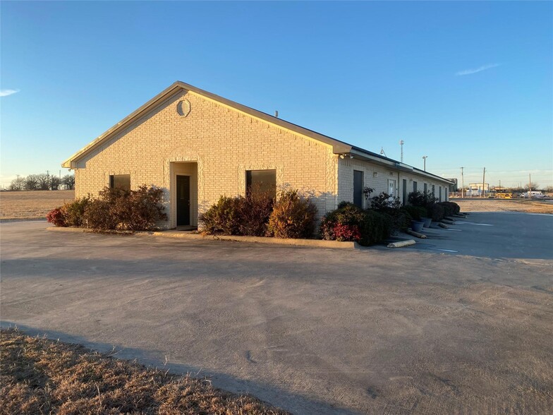 191 Energy Way, Bridgeport, TX for sale - Building Photo - Image 2 of 10