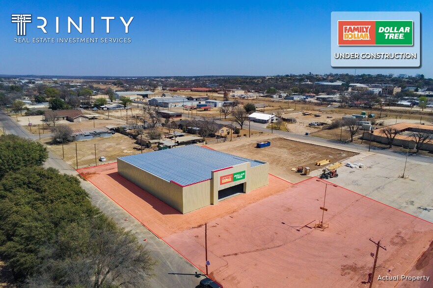 902908 11th St, Ozona, TX 76943