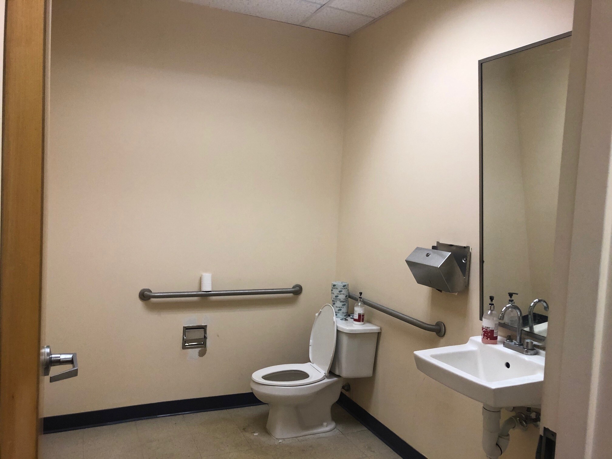 368 Lakehurst Rd, Toms River, NJ 08755 368 Lakehurst Road, Unit 302