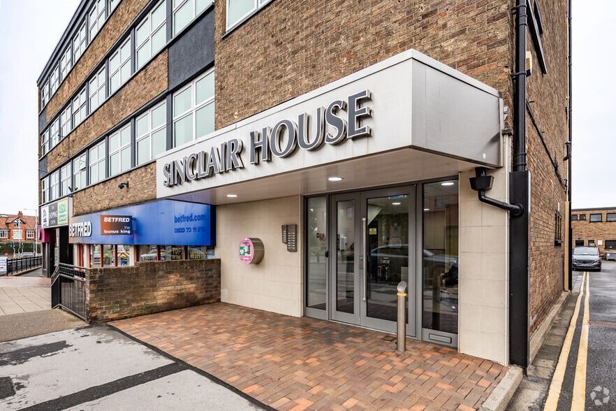 11 Station Rd, Cheadle for lease - Building Photo - Image 2 of 4