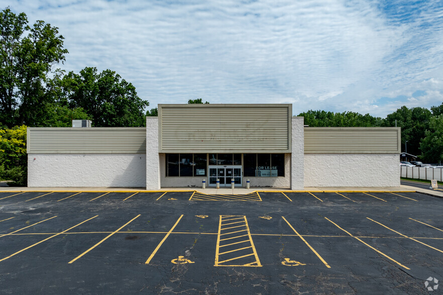 33459 Vine St, Eastlake, OH for lease - Building Photo - Image 2 of 11