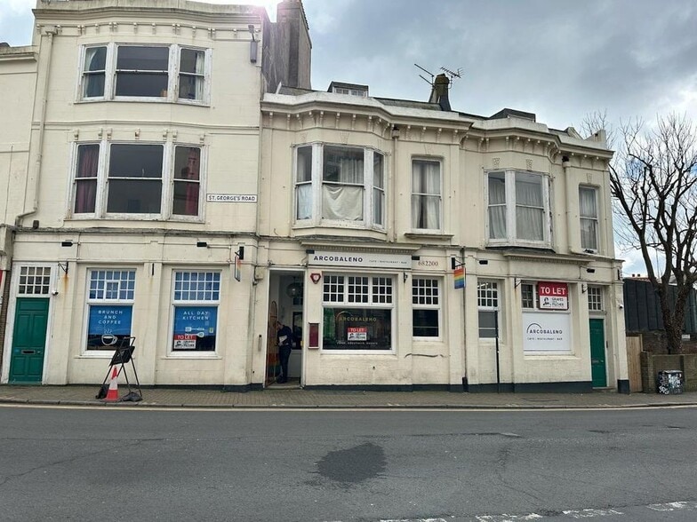 118-120 St Georges Rd, Brighton for lease - Building Photo - Image 2 of 11