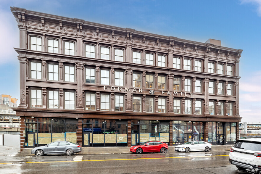 183-195 Broadway, Brooklyn, NY for lease - Building Photo - Image 3 of 5