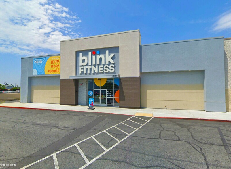 16123 Bellflower Blvd, Bellflower, CA for lease - Building Photo - Image 2 of 3