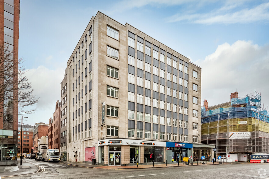 2 Queen St, Manchester for lease - Building Photo - Image 3 of 8