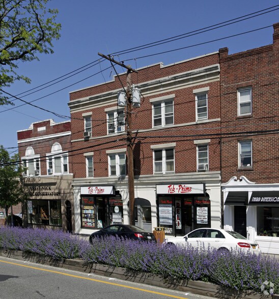 621-623 Middle Neck Rd, Great Neck, NY for sale - Primary Photo - Image 1 of 1