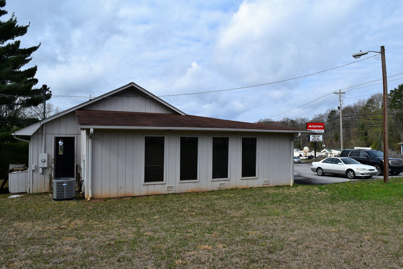 9036 Middlebrook Pike, Knoxville, TN 37923