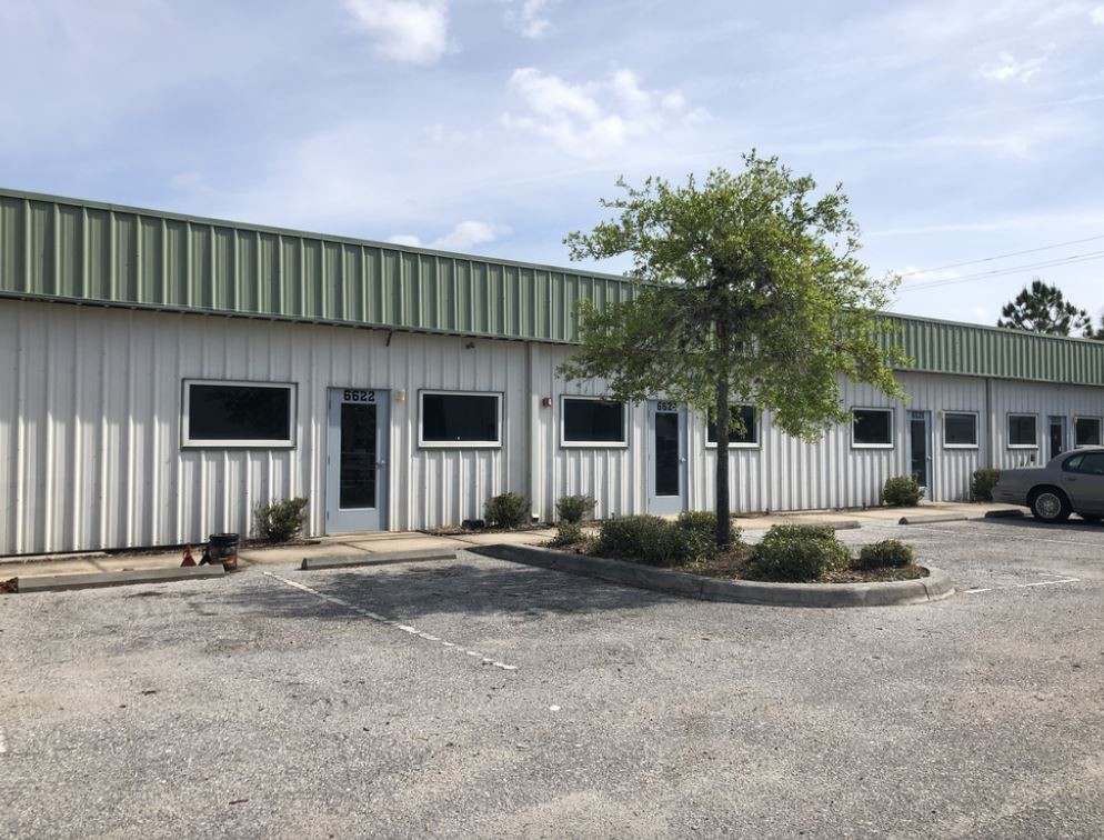 6618 26th Ct E, Sarasota, FL for lease Building Photo- Image 1 of 13