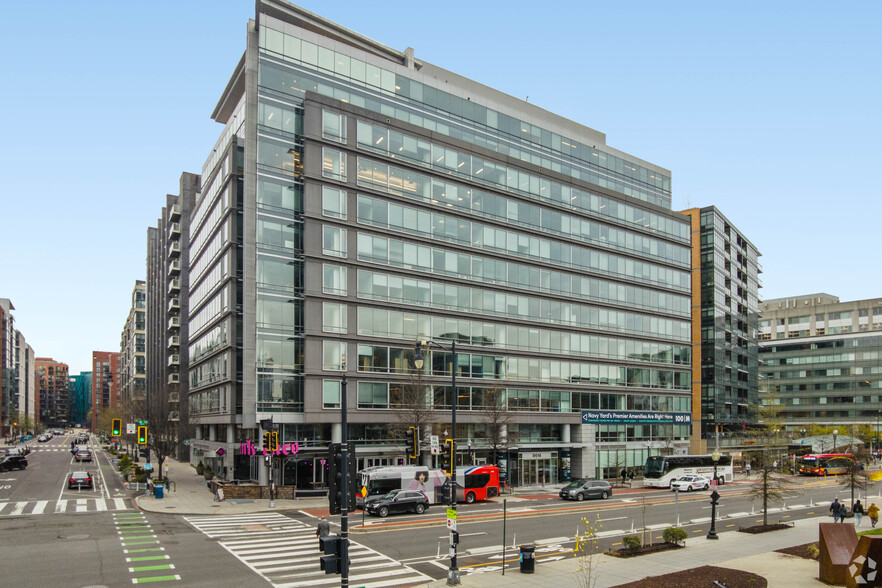 100 M St SE, Washington, DC for lease - Building Photo - Image 1 of 6