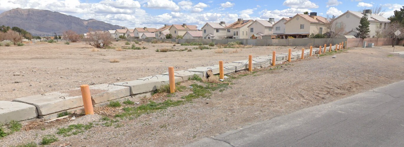 947 N Sandhill Rd, Las Vegas, NV for sale Building Photo- Image 1 of 1